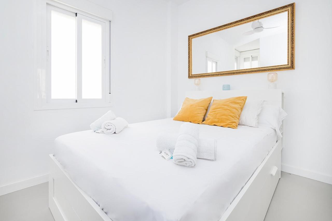 Homey Apt- Atico Con Vistas A La Catedral Málaga Exterior foto